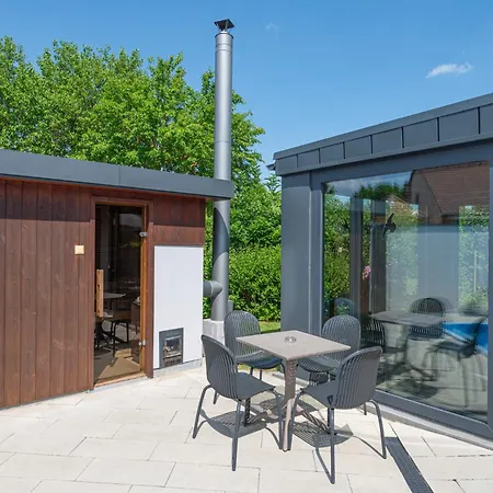 A Mi Hazunk 기에네스디아스