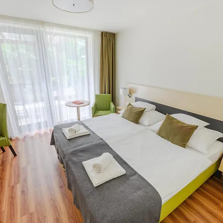 아파트 A Mi Hazunk *