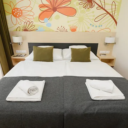 아파트 A Mi Hazunk