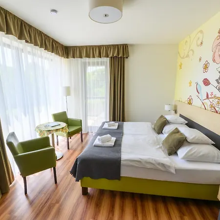 A Mi Hazunk 아파트 *